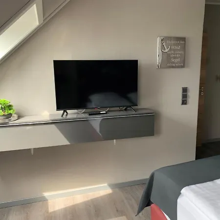 Appartement Seaside-hohenzollernstr-30-wohnung-302 *